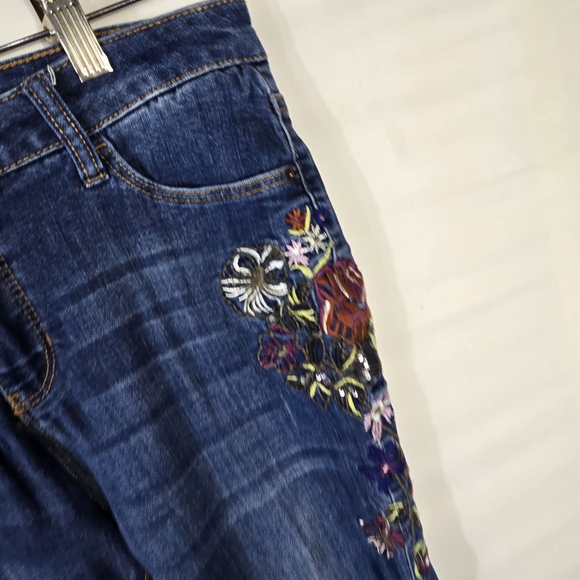 Stitch Star Floral Boho Embroidered Jeans Size 10 - Picture 3 of 11